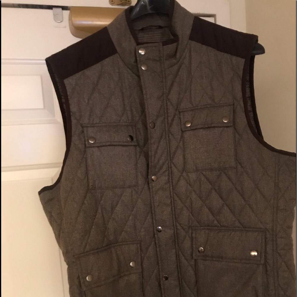 Tasso Elba suede quilted vest